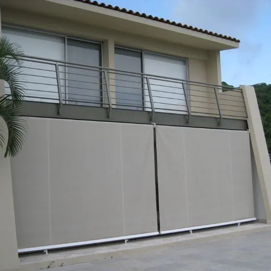 Toldo Cortina Fechamento Vertical em Atibaia SP — Cobertura em passagem coberta entre ambientes