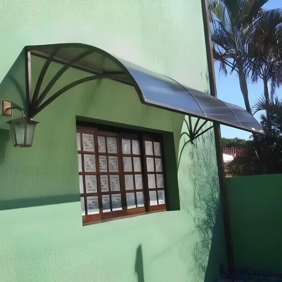 Toldo Policarbonato Alveolar em Atibaia SP — Cobertura com calha lateral para escoamento